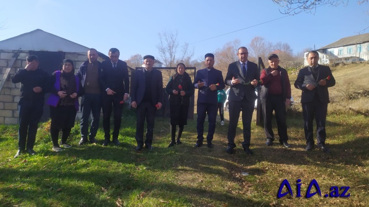 Şəhid Həsənov Tofiq Etibar oğlunun məzarı ziyarət edilib