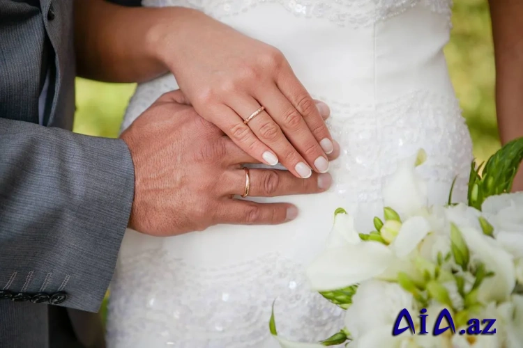 Papa çoxarvadlılıq haqqında fərman imzalayıb