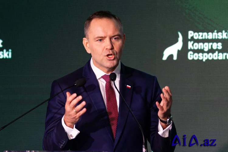 Polşa prezidenti ukraynalı qaçqınlara yardımın dayandırıldığını elan etdi