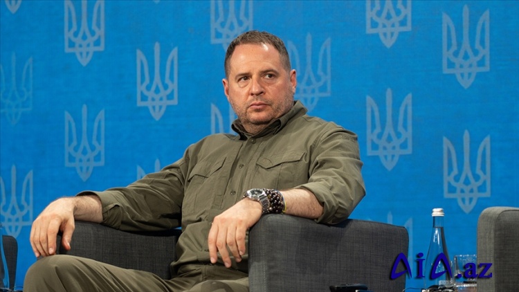 Zelenski Ukrayna Prezident Administrasiyasının rəhbəri Yermakın istefasını elan etdi