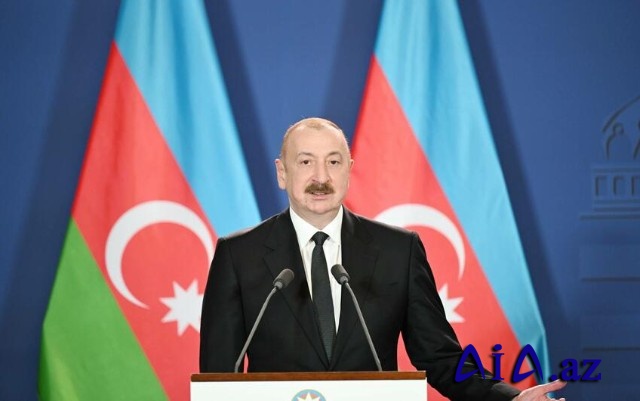 İlham Əliyev qurultay iştirakçılarına müraciət ünvanladı