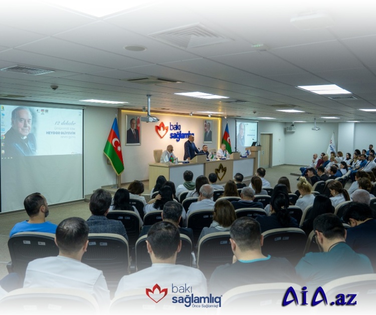 Bakı Sağlamlıq Mərkəzində xalqımızın Ümummilli lideri, Ulu Öndər Heydər Əliyevin anım gününə həsr olunmuş tədbir keçirilib.