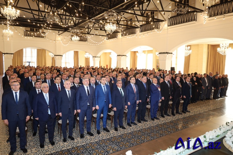 Novruz Aslanov İsmayıllı rayonunda hesabat yığıncağınada iştirak edib