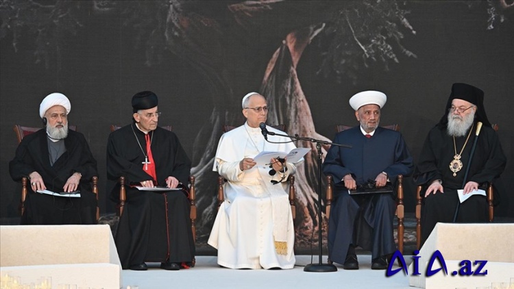 Papa XIV Leo Beyrutda müsəlman və xristian icmalarının nümayəndələri ilə görüşdü
