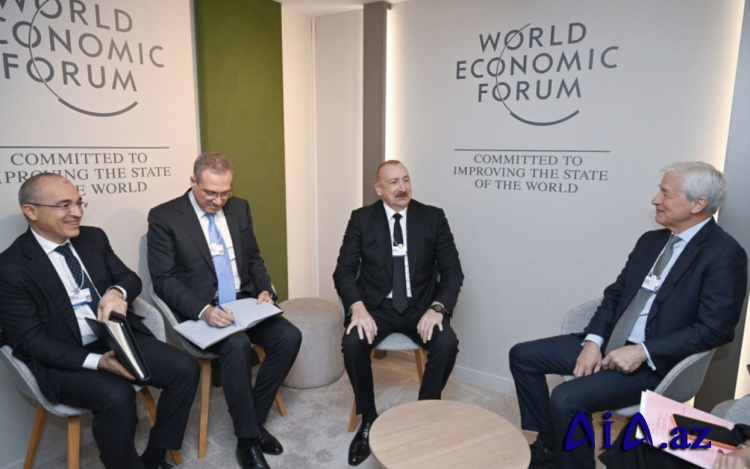 Prezident “J.P. Morgan” şirkətinin sədri və baş icraçı direktoru ilə görüşdü