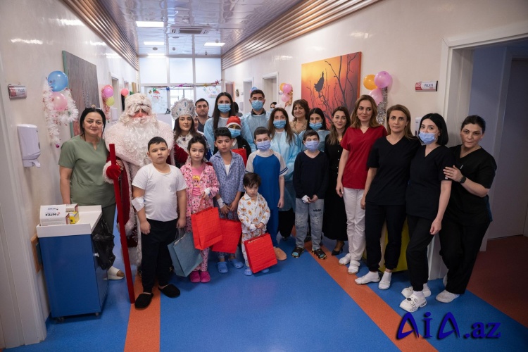 Pozitiv Psixologiya Mərkəzi tərəfindən Talassemiya Mərkəzində müalicə alan uşaqlar üçün Yeni il şənliyi təşkil olunub -Fotolar