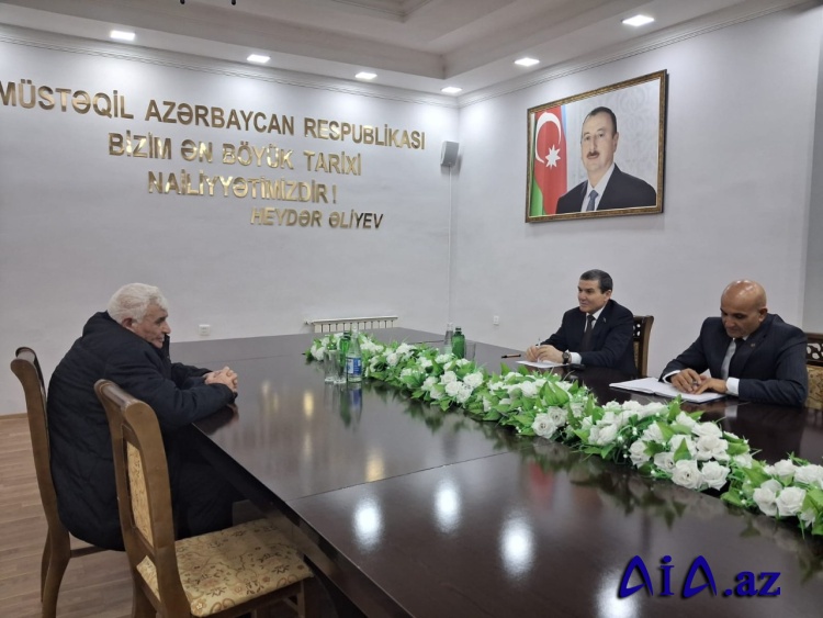 Millət vəkili vətəndaşlarla növbəti görüşünü keçirdi