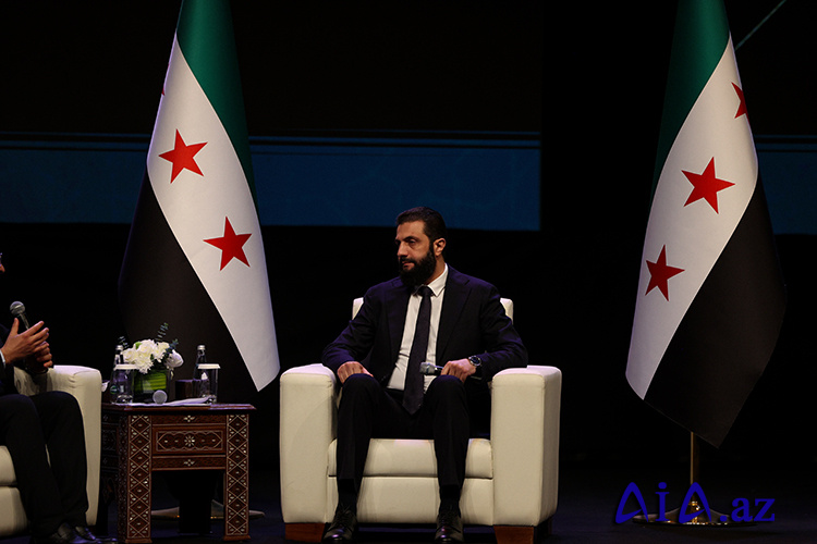 Suriya Prezidenti Şara: Əsrlər boyu davam edən ideoloji mübahisələrə qarışmaq lüksümüz yoxdur