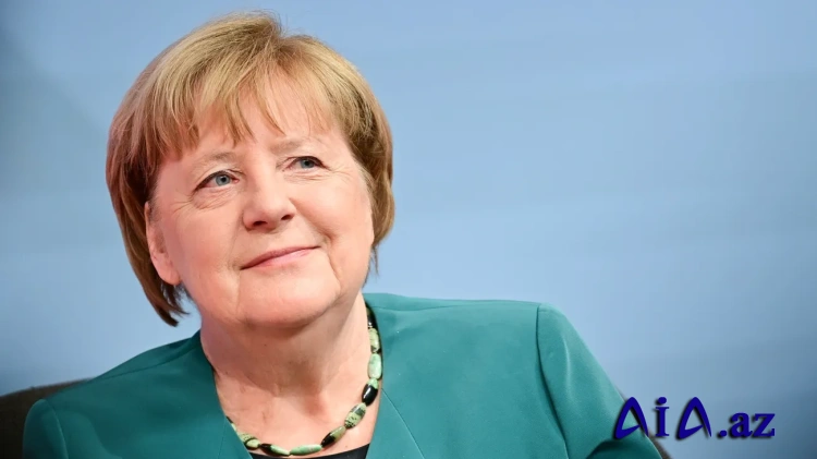Almaniya Merkelin prezidentliyə namizəd olub-olmayacağını açıqladı