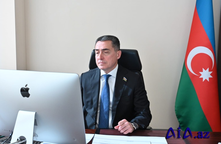 Hüquq siyasəti və dövlət quruculuğu komitəsinin iclasında