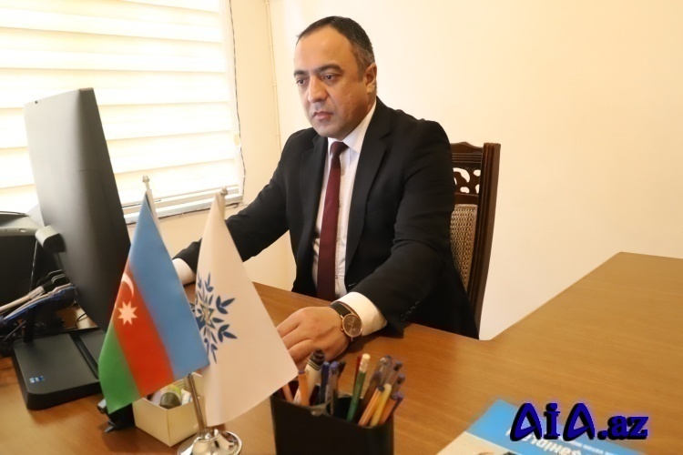 Azərbaycan qadını mənəvİyyatın təcəssümü,  dövlətçİlİyİn sarsılmaz dayağıdır