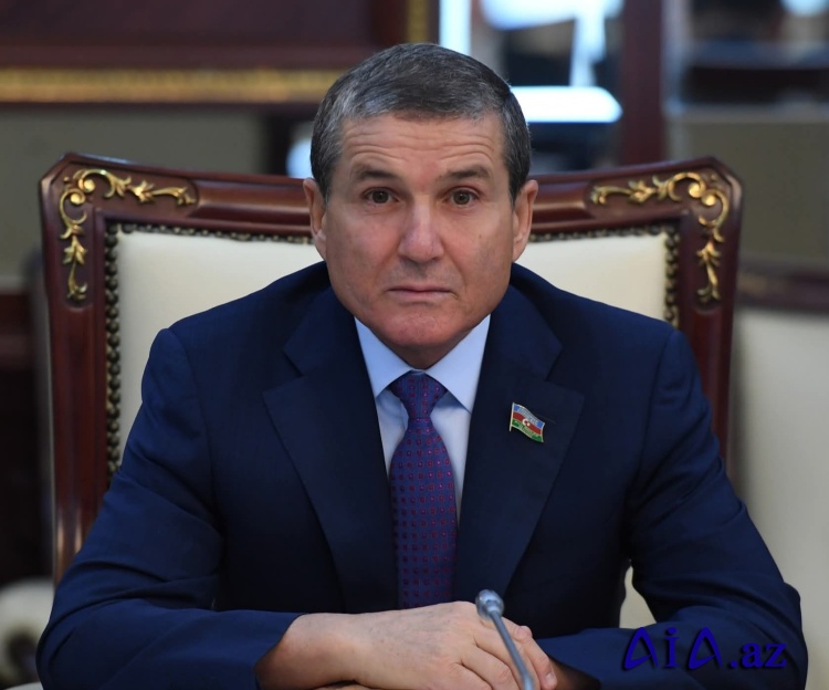 Azərbaycan qadınları müasir cəmiyyət quruculuğunda fəal rol oynayırlar