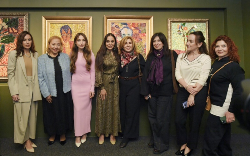 Leyla və Alena Əliyevalar sərgidə iştirak etdilər -