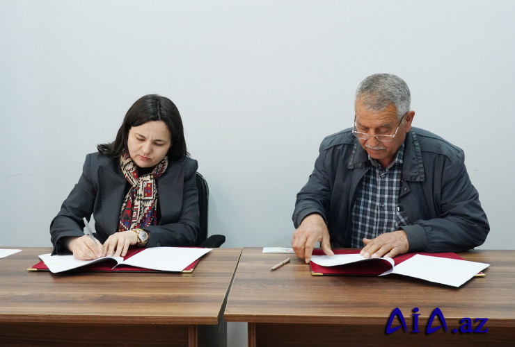 Laçının Zabux, Ağdərənin Həsənriz kəndlərinin və Xocavəndin Qırmızı Bazar qəsəbəsinin sakinləri ilə torpaqların əkin məqsədli istifadəyə verilməsinə dair icarə müqavilələri imzalanıb