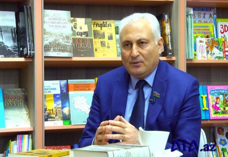 Zəkanın və sədaqətin təntənəsi: