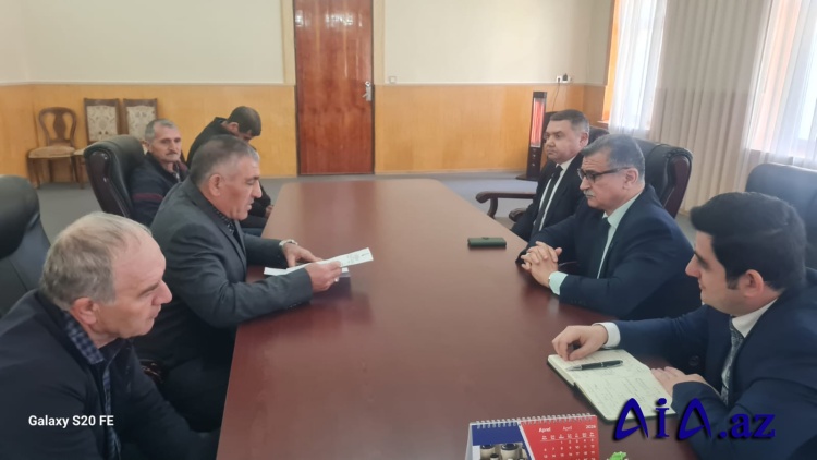 Millət vəkili Novruzəli Aslanov İsmayıllıda vətəndaşların növbəti qəbulunu keçirib