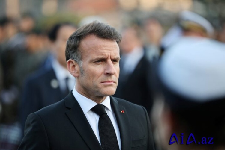 Makron: Hörmüz boğazını hərbi yolla açmaq real deyil