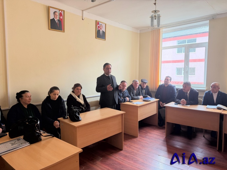 "Heydər Əliyevin Azərbaycanın gələcəyinə baxışı" mövzusunda dəyirmi masa keçirildi