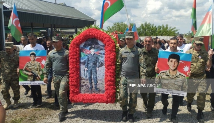 32 ildən sonra doğma torpağa qovuşdu – Birinci Qarabağ müharibəsinin şəhidi Rəşadət Piriyev dəfn edildi