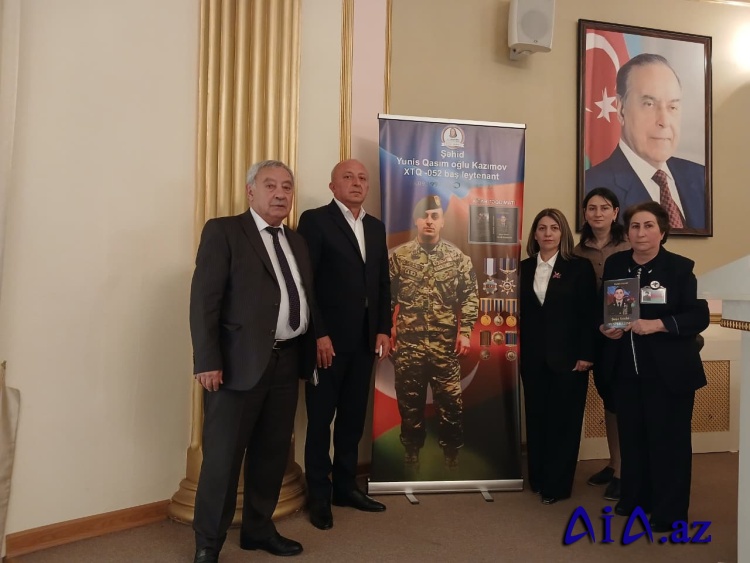 Kitabların işığında ömür yolu və ya Sevinc Bayramovanın mənəviyyat dünyası