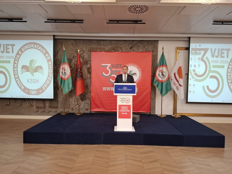 Tiranada Albaniya Həmkarlar İttifaqları Konfederasiyasının 35 illiyi qeyd olunub