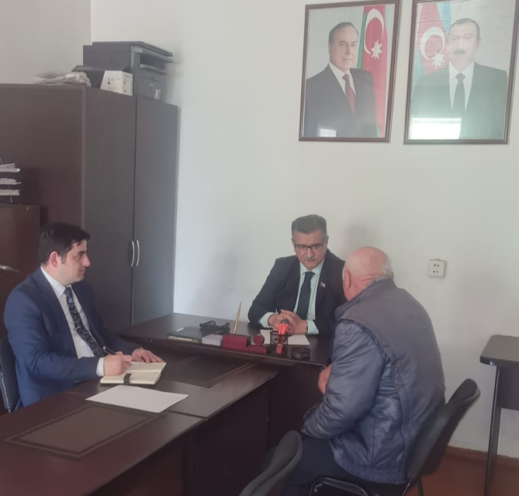Deputat Novruzəli Aslanov İsmayıllıda növbəti dəfə vətəndaşları qəbul edib