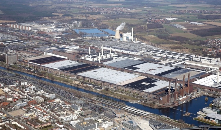 Alman avtomobil nəhəngində böhran: “Volkswagen” üçün təhlükə siqnalı