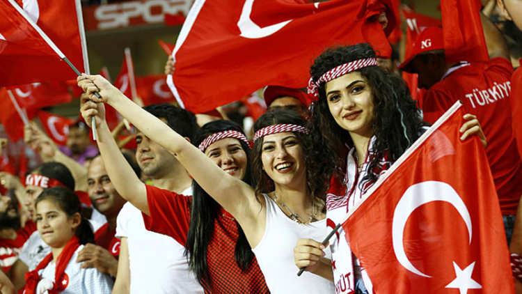 Üç qrupda ölüm-dirim gecəsi: Bəziləri pley-offda, bəziləri evə gedəcək – Gözlər son dəfə Türkiyədə...