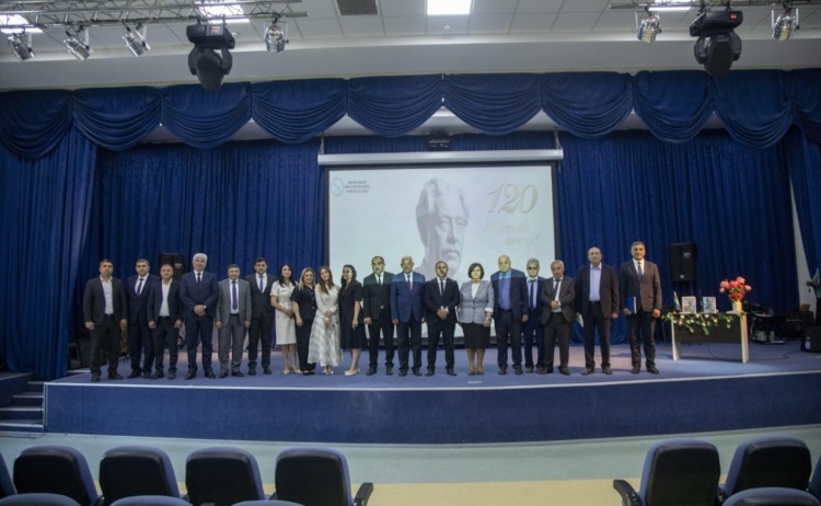 Şəmkirdə sözün günəşi yenidən doğdu, poeziyanın işığında bir məktəb, bir xalq, bir millətin yaddaşı dilə gəldi
