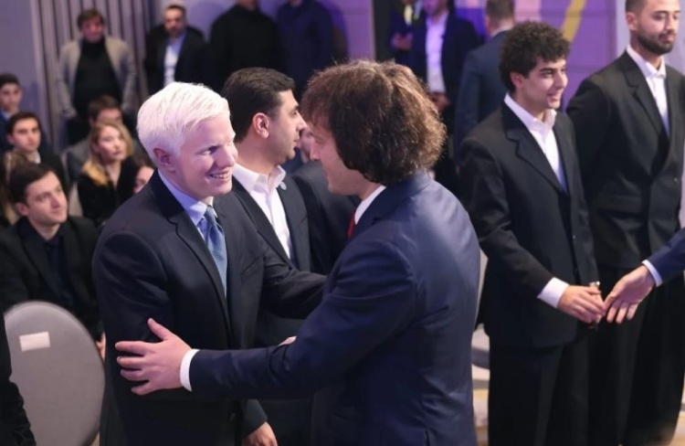 Gürcüstanda Tsotne İvanişvilinin ictimai fəallığı siyasi müzakirələrə səbəb olub