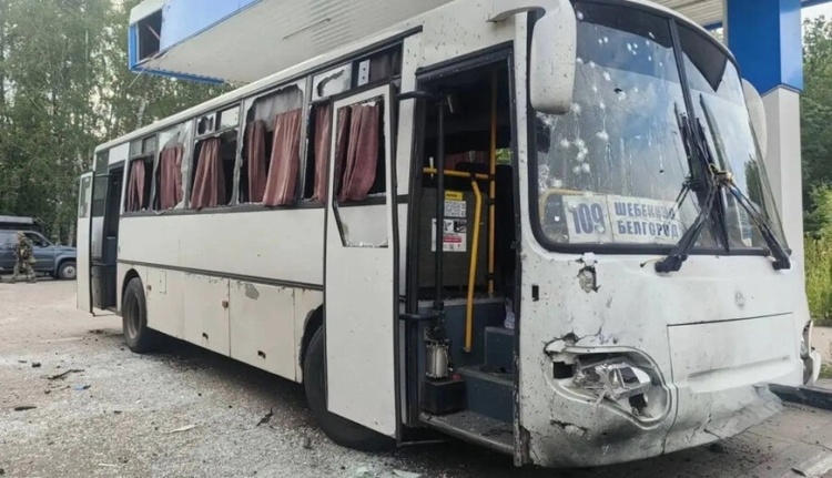 Belqorod vilayətində avtobusun PUA hücumuna məruz qaldığı bildirilir