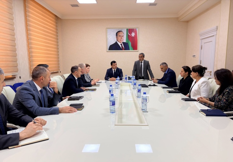 YAP Qusar rayon təşkilatının “Heydər Əliyev prospekti 134” ünvanında yerləşən (Qusar rayon İcra Hakimiyyəti) ərazi partiya təşkilatının iclası keçirilib