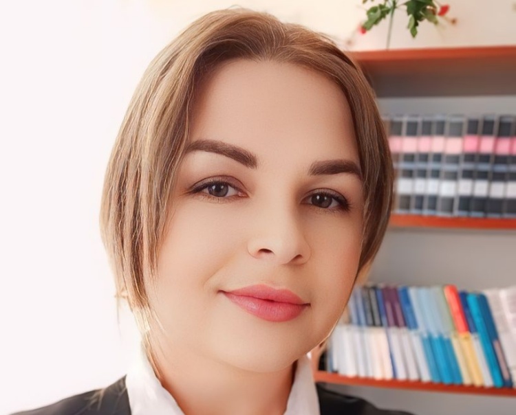 Dilini qoruyan xalq gələcəyini qurur