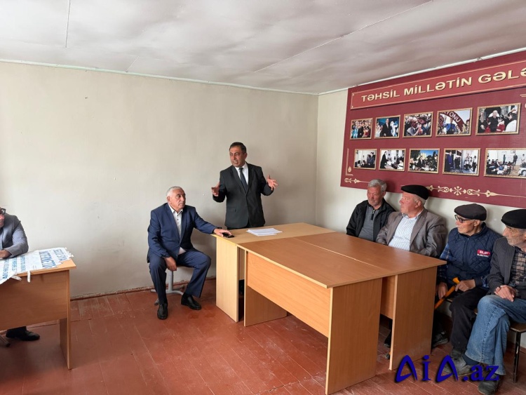 YAP Gədəbəy rayon təşkilatı Əmiraslanlı kənd ƏPT-də maarifləndirici görüş keçirildi