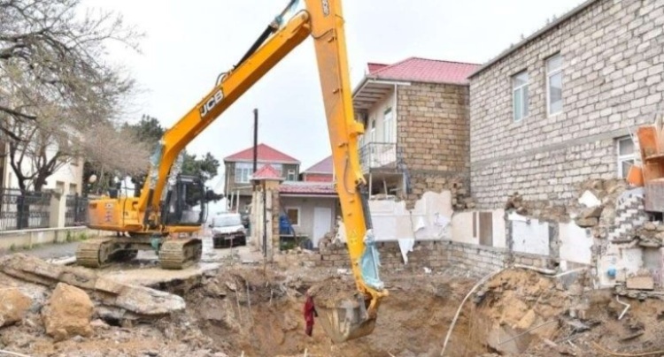 Bu şəxslərin evi hər an sökülə bilər – Bakıda yeni proses başlayır
