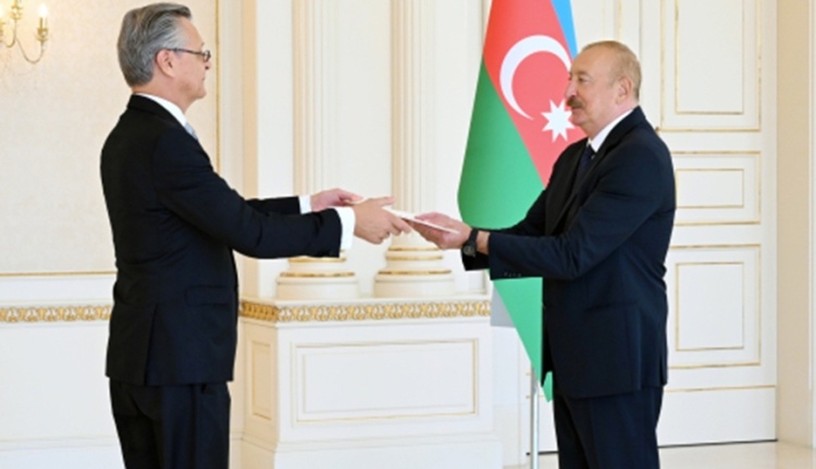 Prezident yeni səfiri qəbul etdi - FOTO