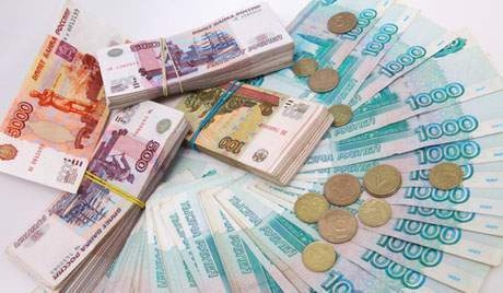 Ruslar pullarını banklardan çıxarmağa başladılar: Maliyyə sistemində yeni təzyiq