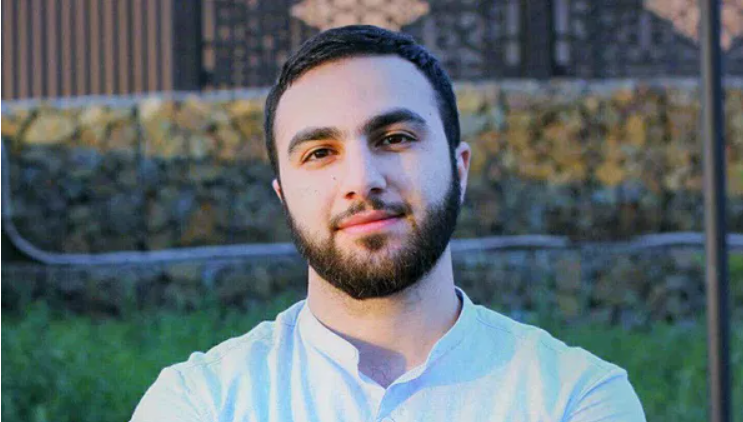 Erməni politoloq: Paşinyan KTMT məsələsində qərar verməyə məcburdur