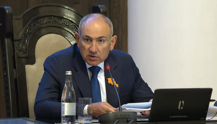 Paşinyan Köçəryanın sərvətini hədəfə aldı: “Bu milyardlar haradandır?”