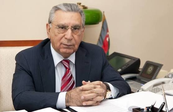 Baş tutmayan “Oktyabr inqilabı” – Mehdiyevlə eyni vaxtda tutulan Rzayevin həbs müddəti uzadıldı