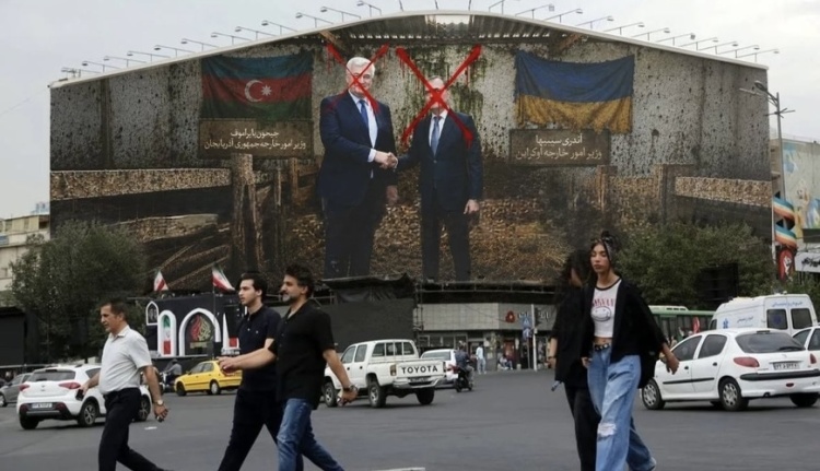 UversitySkateboards25