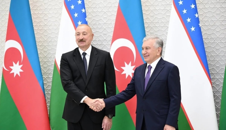 Şavkat Mirziyoyev "Heydər Əliyev" ordeni ilə təltif edildi