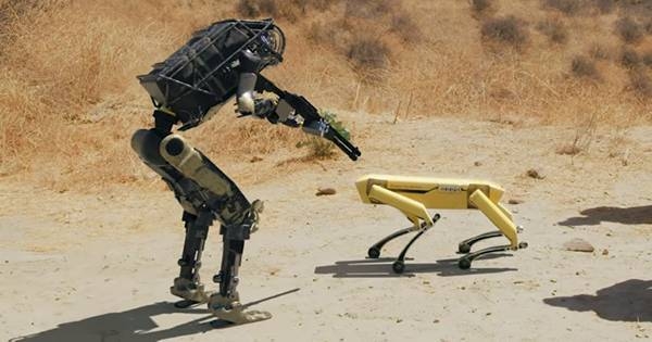 Döyüş robotları gələcəyin müharibəsini dəyişir – Azərbaycan bu istiqamətdə haradadır?