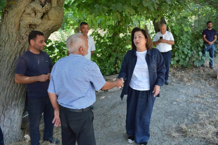 Milli Məclisin deputatı Tamam Cəfərova sakinlərlə növbəti səyyar görüş keçirib