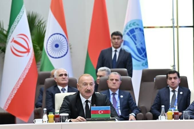 Prezident İlham Əliyev “ŞƏT plyus” formatında görüşdə çıxış edib