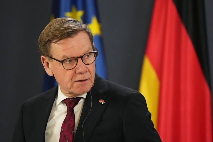Berlindən Moskvaya gözlənilməz mesaj: Putinlə birbaşa danışıqlara yaşıl işıq
