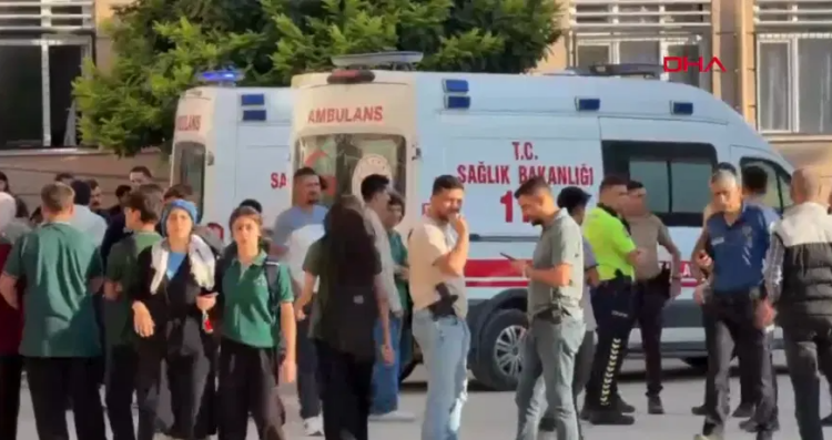 TƏCİLİ! Türkiyədə məktəbə silahlı hücum - Yaralananlar var