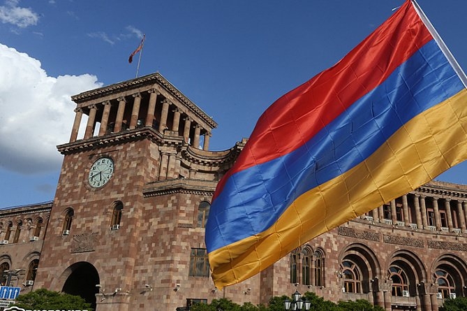 Ermənistanın Aİ planına Budapeşt maneəsi: İrəvanın sürətli üzvlük arzusu veto ilə üzləşə bilər