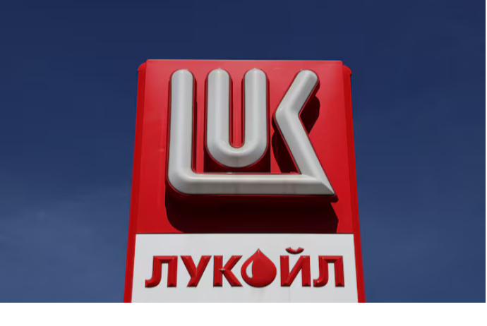 ABŞ-Rusiya danışıqlarında milyardlıq enerji sövdələşməsi: “Lukoil”in aktivləri kimə keçə bilər?