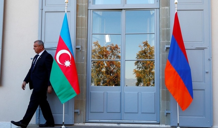 Bakı İrəvandan son addımı gözləyir: Sülh sazişinin qarşısında nə qalıb?